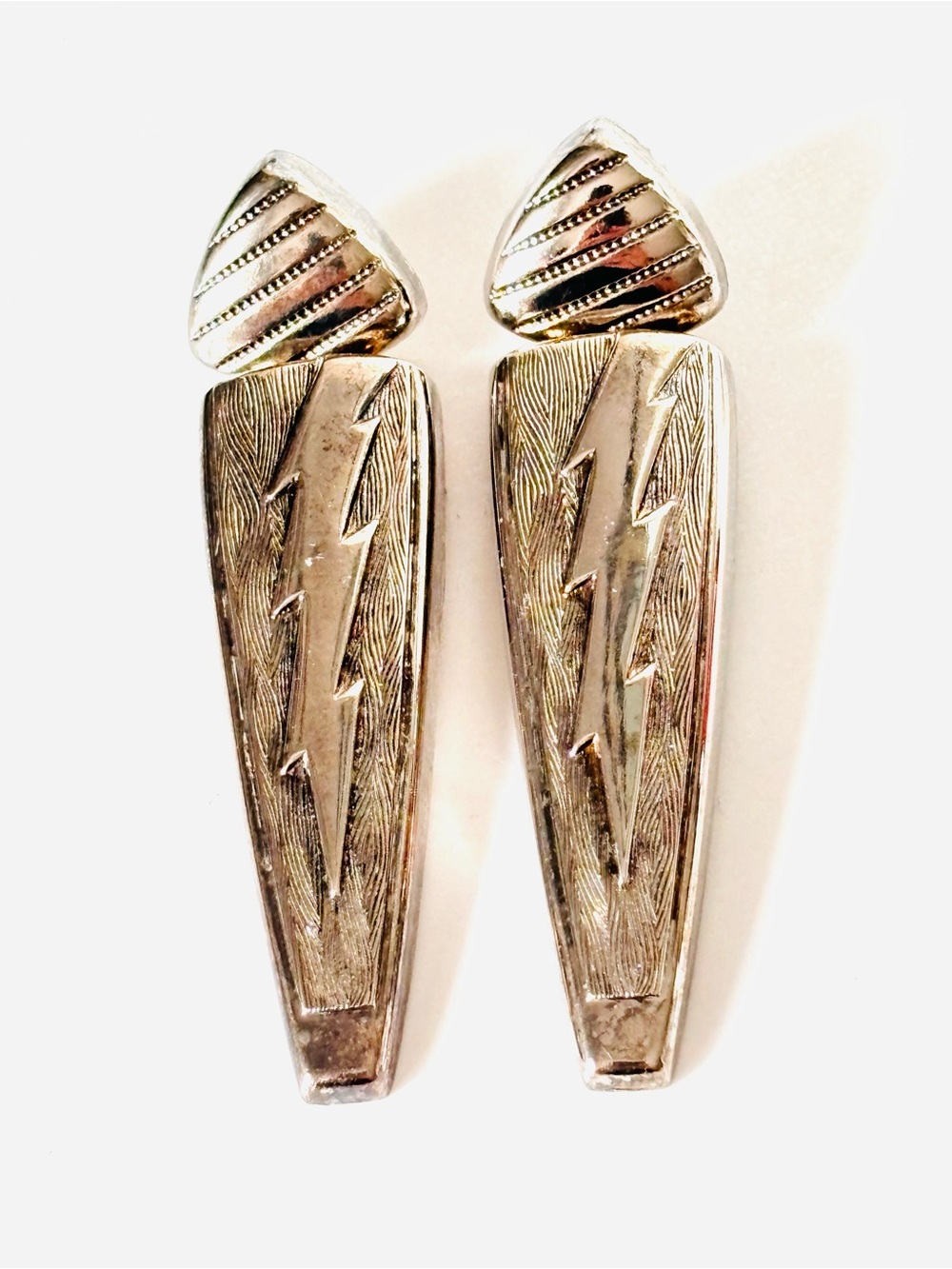 🌷5/25$ Silver tone lightning dangle earrings
